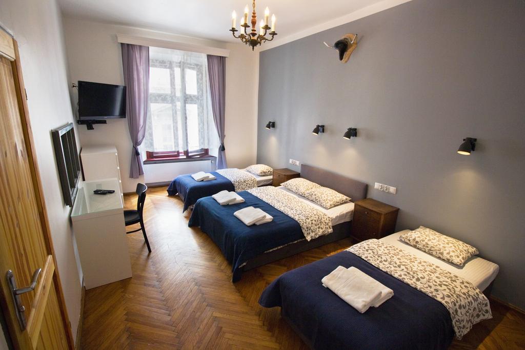 Pokoje Goscinne Sw. Anny Cracovia Exterior foto