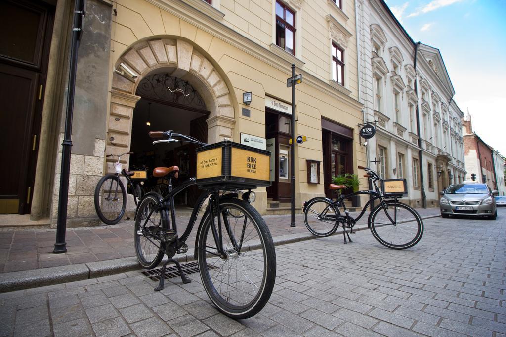 Pokoje Goscinne Sw. Anny Cracovia Exterior foto